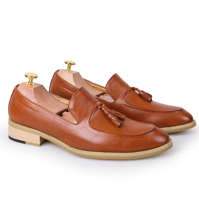 Herenschoenen zapatos charol hombre обувь на плоской подошве комфортная Мужская sapatos sociais masculinos Водонепроницаемые кожаные лоферы с кисточками