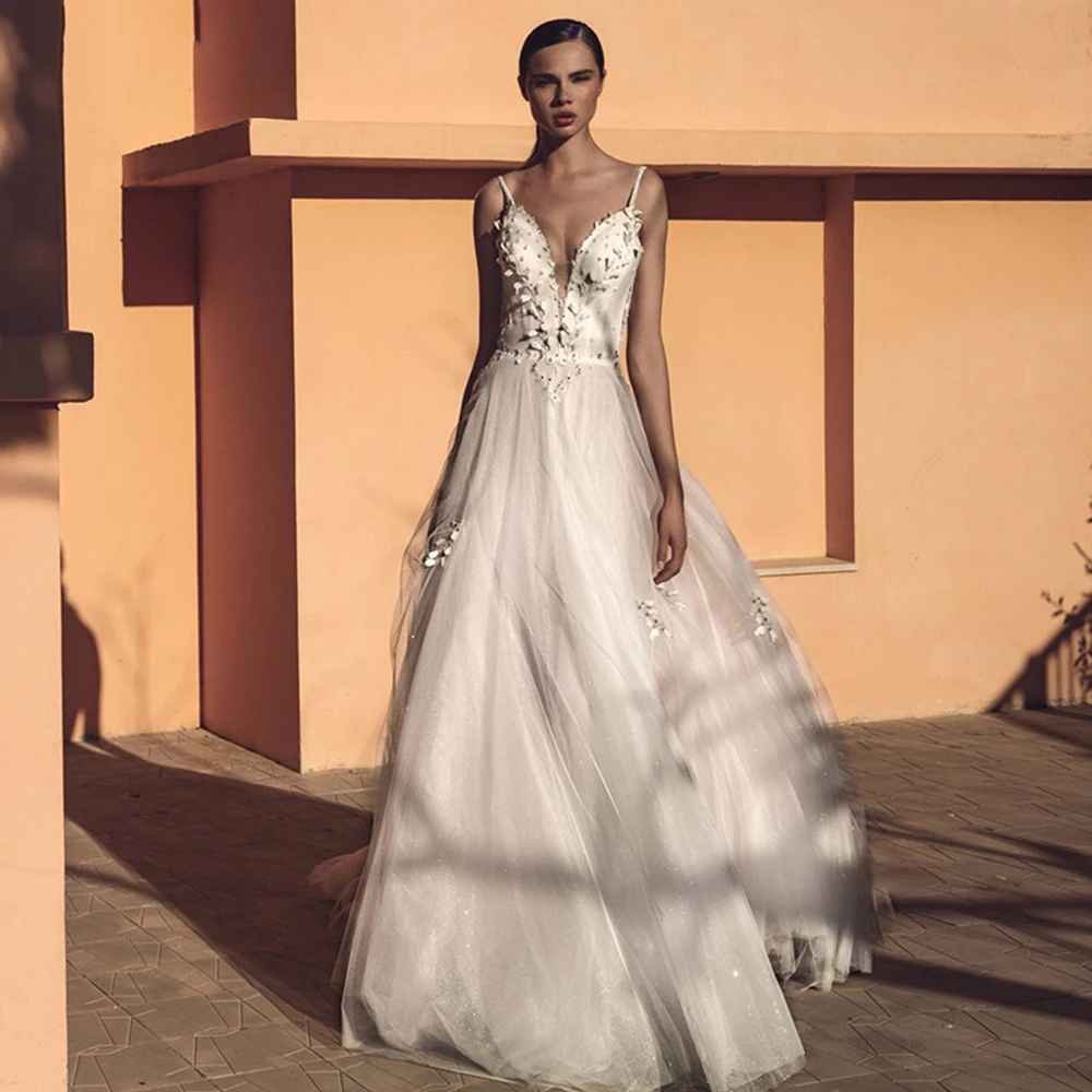 公式通販 ストラップレスチュールのウェディングドレス ピカチュウ ダークグレー シルバー 自由奔放に生きるスタイル クリスタル付き 正規 店 名古屋 Www Amalgamatedplantations Co In