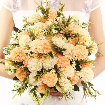 

Beautiful Artificial Flowers for Christmas Decoration Fake Pearl Daisy Flowers Chrysanthemum Balls Bouquet for Home Decoration