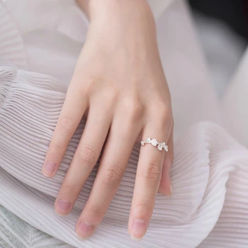 

Silver Color Leaves Ginkgo Leaf Ring Plant Adjustable Size Ring For Girl Women Fashion Wedding Jewelry Factory price