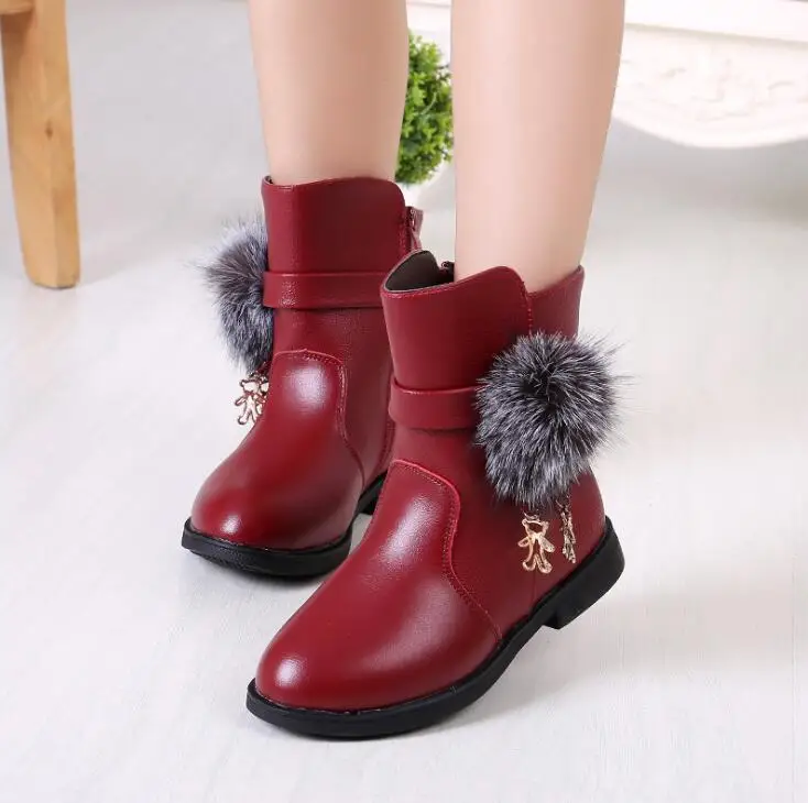 

Girl's Fashion Boots in Autumn Winter 2019 New Han Edition Princess Girl Add Wool Cotton Martin Boots Children Sport Shoes