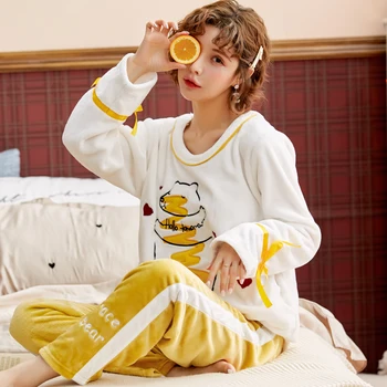 

2019 Winter pajamas for women female pajamas set Long sleeve and long pants sleepwear Knitted Flannel home suit