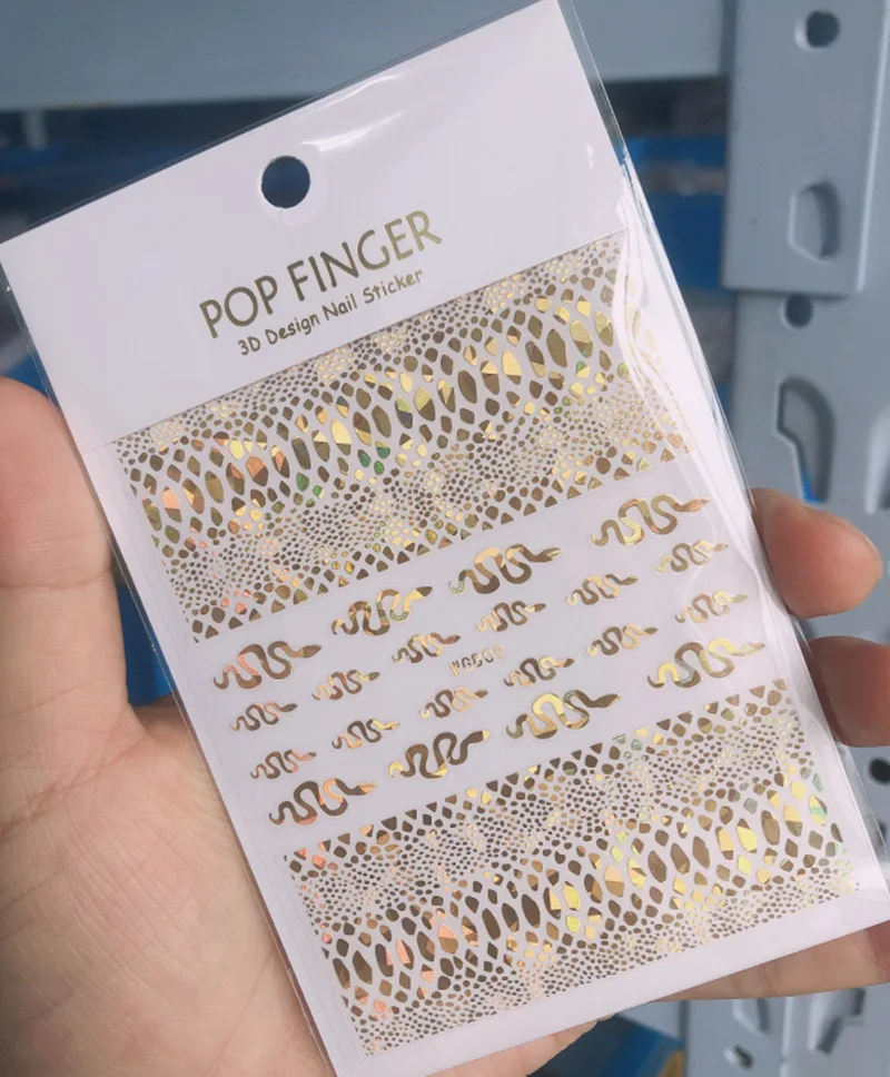 Голографическая голографическая 3d-наклейка для ногтей в виде змеиной кожи |