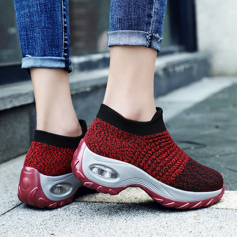 Женские кроссовки на плоской подошве, без шнуровки, на платформе, повседневная спортивная обувь, женские черные дышащие сетчатые носки, прогулочные спортивные кроссовки - Цвет: Red