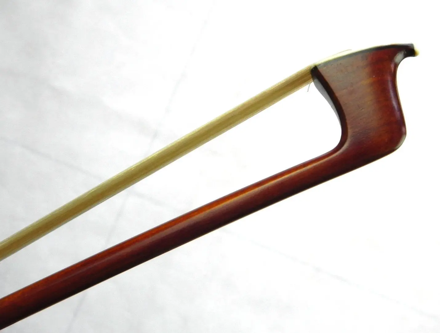 Master Viola Bow 4/4!Pernambuco Wood!Master Craftsmanship!Great Value