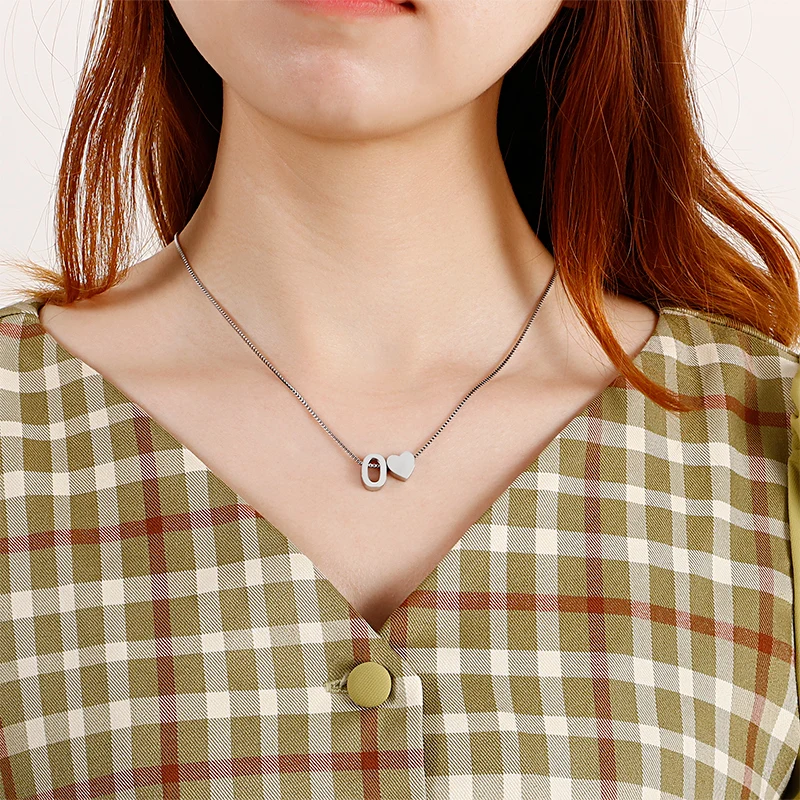 A-Z Letter Fashion Tiny Heart Dainty Initial Necklace Gold S Color Letter Name Choker Necklace For Women Pendant Jewelry Gift