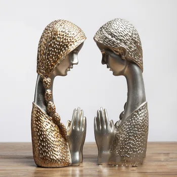 

European creative home accessories prayer girl resin decorative character ornaments living room decoration c