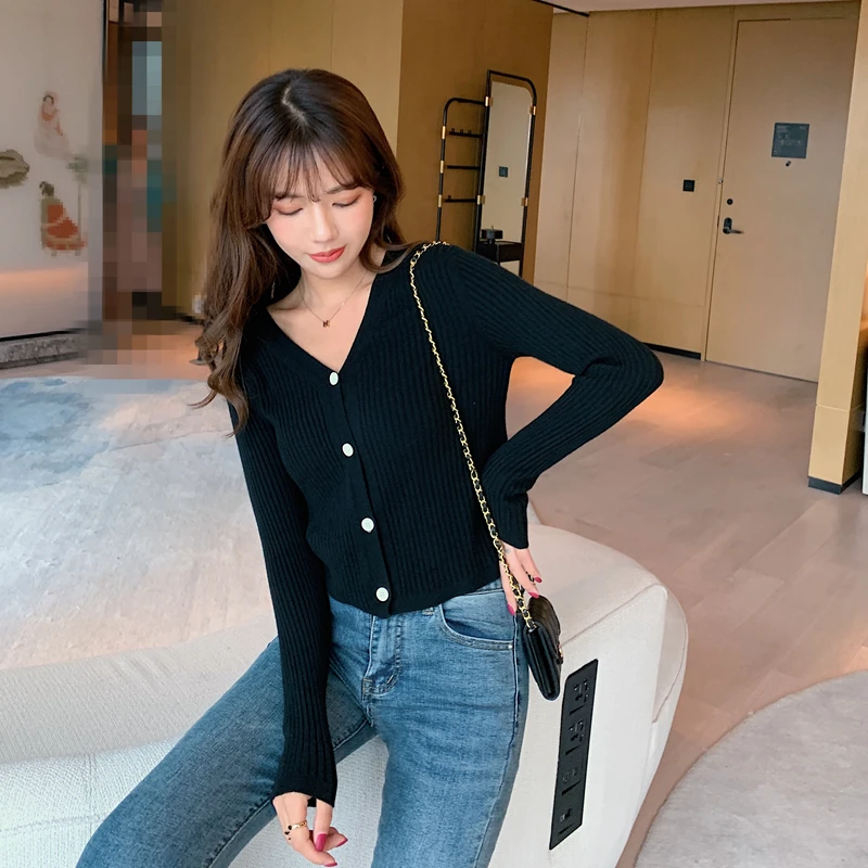 

Han edition dress color spot to make new winter pure color basic render single-breasted knitted cardigan
