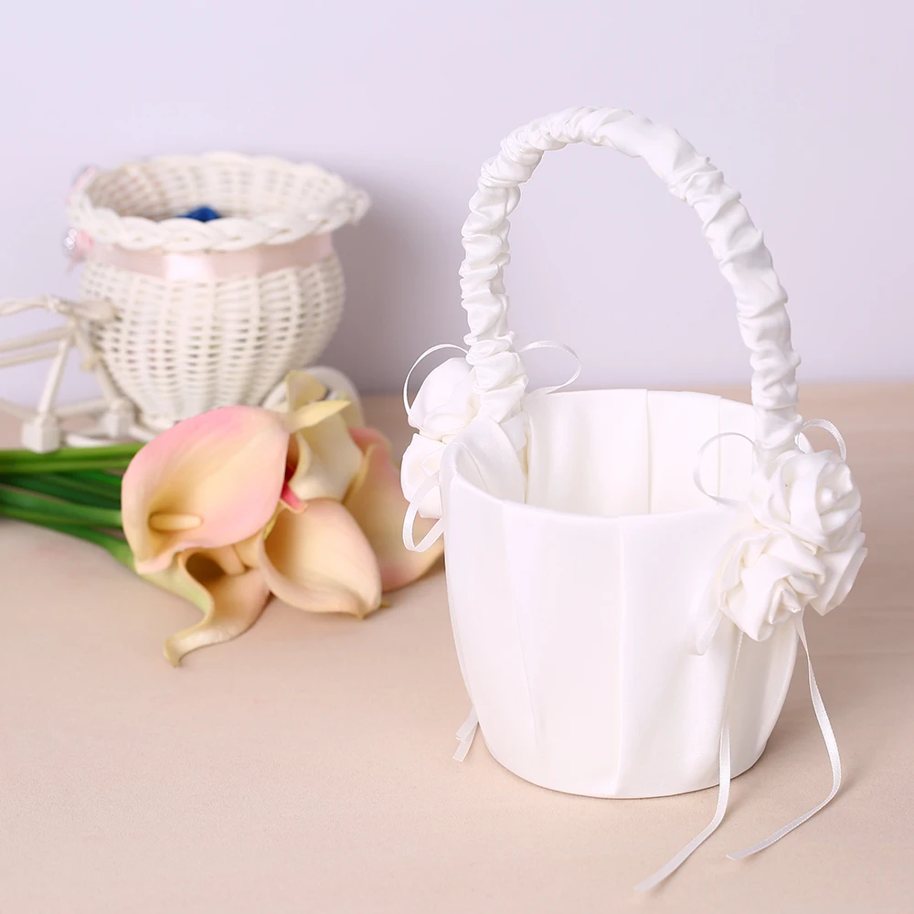 

7 * 7 inches White Satin Ring Bearer Pillow and Flower Girl Basket Wedding Decoration Supplies Set