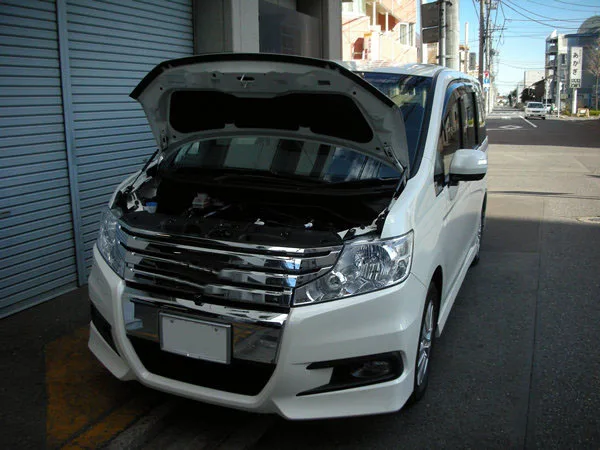Honda-stepwgn-RK5-2009-2015.jpg
