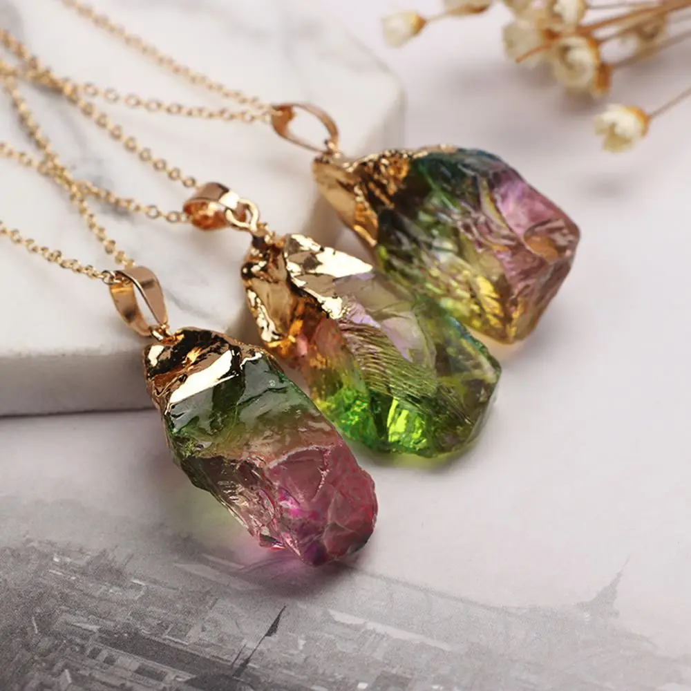 

Multicolor Gradient Pendant Necklace Fashion Irregular Stone Necklace Natural Rainbow Shiny Ornaments Women Girl Gift