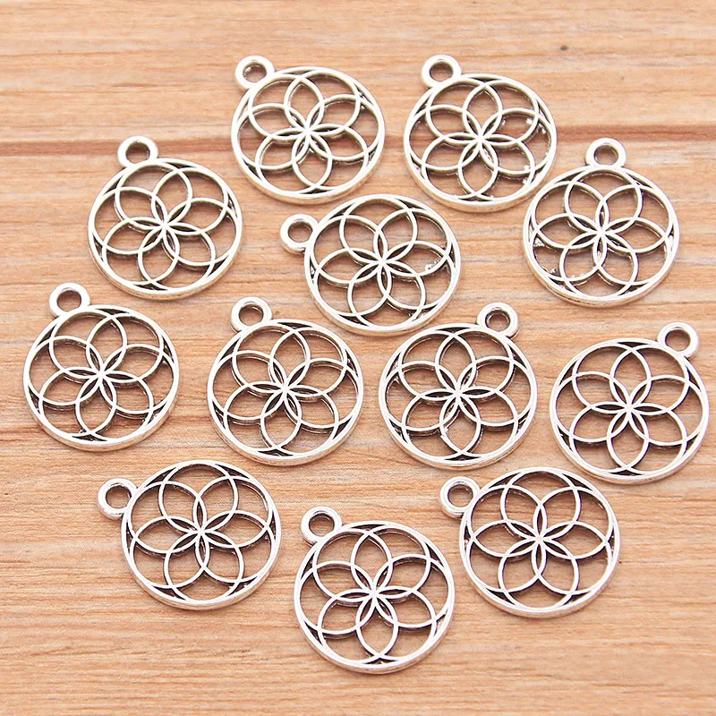 50PCS 13*16mm 2Color Round Kaleidoscope Flower Charms Plant Pendants Handmade Decoration Vintage For DIY Jewelry Making Findings 