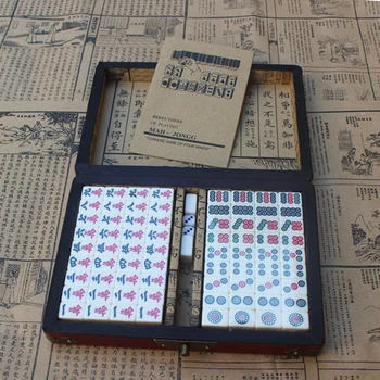 

Mini Mahjong Set with Wooden Storage Case Portable Mah Jong Game Set For Travel Family Leisure Time