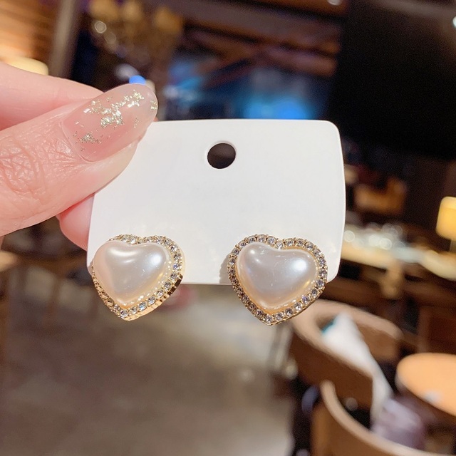 New Flower Pearl Stud Earrings For Women Trendy Crystal Rose Flower Snowflake Zircon Earring Girl Personality Jewelry Gifts