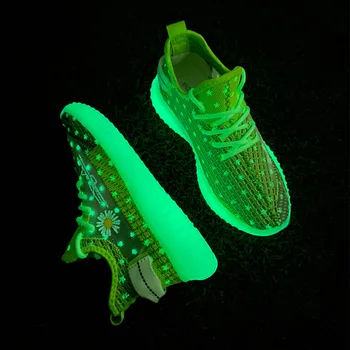 

Spring new women's shoes, wild sports shoes, women's elastic fabric + solid mesh women's shoes, color-changing running shoes