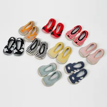 Новые стильные детские носки-тапочки на осень и зиму весенне-летние тонкие короткие носки для малышей нескользящие носки с мягкой подошвой для малышей