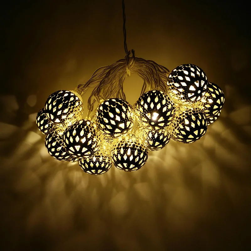

Hollow out round Ball Iron Art LED Solar String Lights Decoration String Lights Metal Morocco Ball Christmas Lights New Year Bat