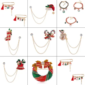 

XEDZ Hot Christmas Series Metal Brooch Snowman Santa Elk Christmas Tree Gloves Hat Garland Brooch Fashion Apparel Holiday Gift