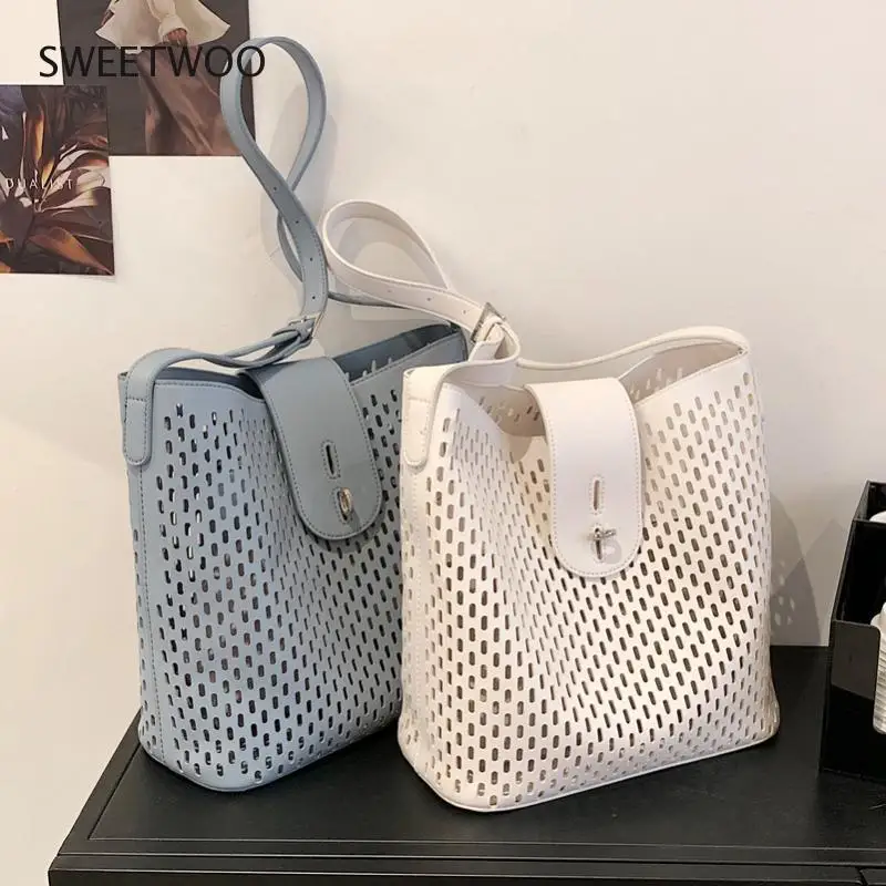 

Hollow white messenger bag female bag soft leather 2-piece set shoulder bag beach bag 2021 summer new handbag simple bucket bag
