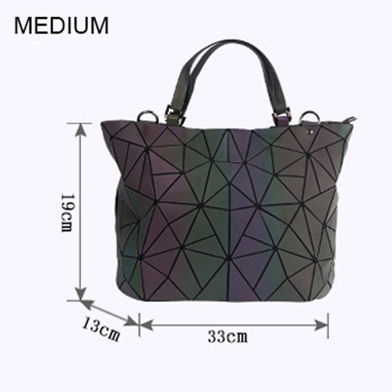 Luminous medium Прямая Горячая светящаяся Сумка Женская Геометрическая лазерная сумка стеганая сумка через плечо Голограмма лазерная простая складная сумка большая - Цвет: Luminous medium
