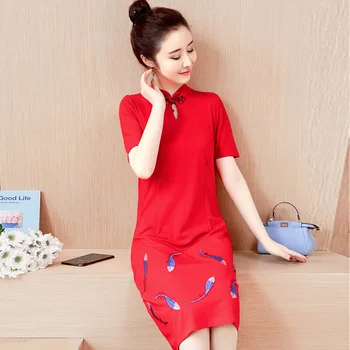 

2020 Spring and Summer Improved Cheongsam Short-sleeved Embroidered Feather Elegant Red Black Qipao Dress Chinese New Year Dress