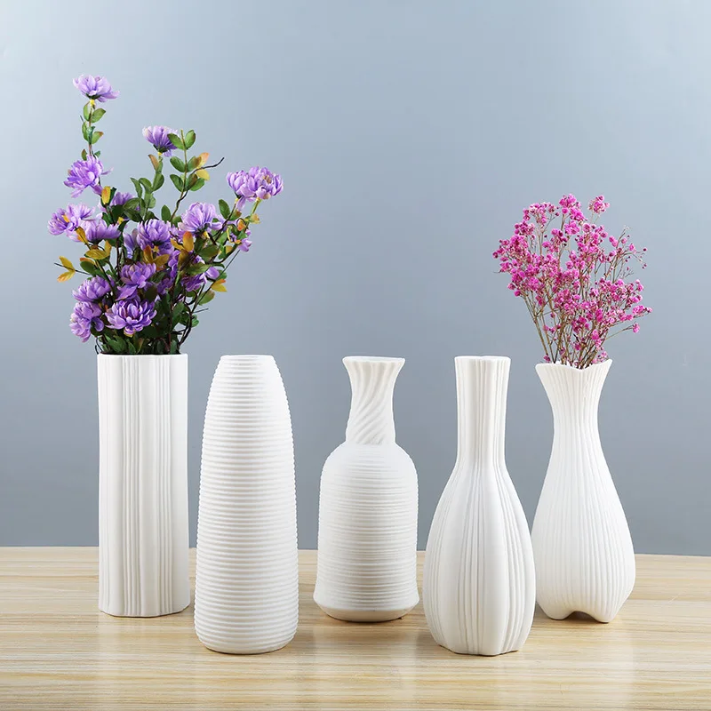Высококачественная Современная фарфоровая декоративная настольная ваза, европейские керамические белые керамические художественные цветы, декоративная ваза для украшения дома