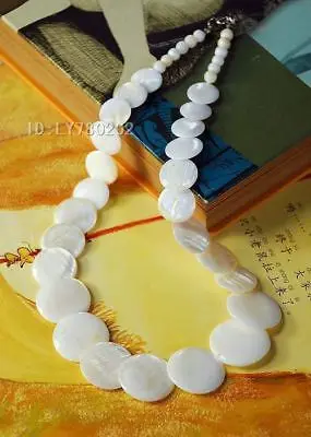 

Натуральное белое цветное ожерелье раковина #3770