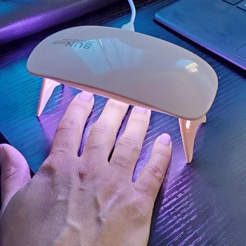 

Mini Portable 6W Nail Dryer Machine UV LED Lamp Micro USB Cable Home Use Nail UV Gel Varnish Dryer 6 LEDS Lamp Nail Art Tool D30