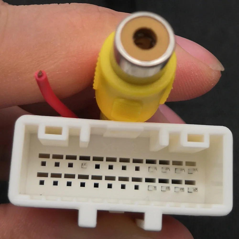 YIFOUM 10 шт. 24Pin видео вход переключатель Обратный камера RCA Кабель-адаптер для Skoda Kodiaq Karoq