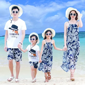 

Family Matching Outfits Beach Mother Daughter Floral Dresses Long Skirt Mama Daughter Baby Girls Maxi Dress Family Wedding Dress