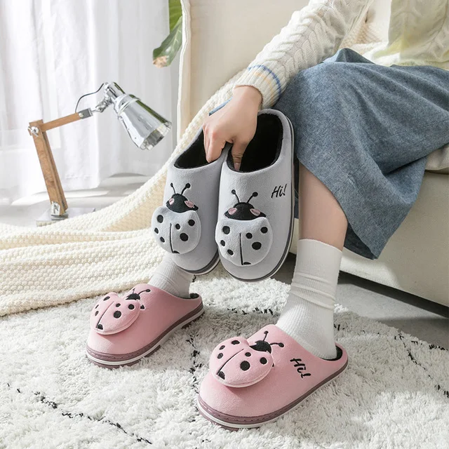 

New 2019 High Quality Cute Cartoon Animal Women Slippers Fur Winter Warm Plush Home fluffy slides Cotton House Shoes