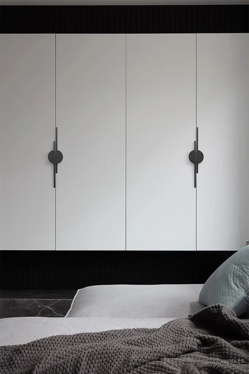 Poignées De Tiroir Noires Et Dorées - Lot De 2 - 14,7 X 3,5 Cm - Design Moderne Pour Meubles Cuisine, Armoire - Rénovation Déco - 2