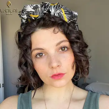 

Short curly hair wig synthetic lace wig 12-14 inches WEILAI black glue-free heat-resistant wig, suitable for black women