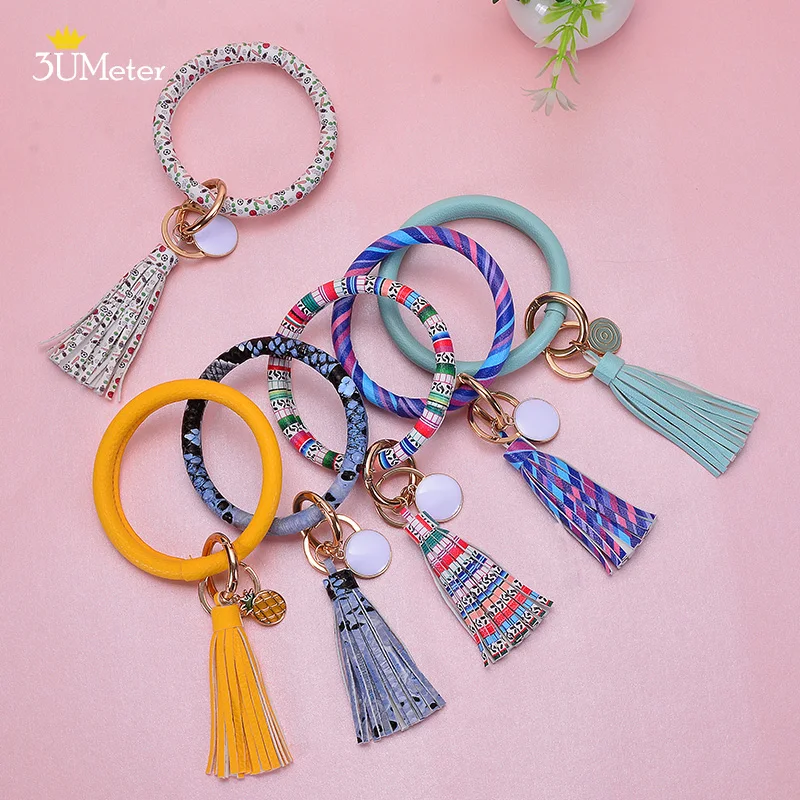 

3UMeter Key Chain Bracelet Wristlet Keychain Bangle Large Circle PU Leather Tassel Keyring Bracelet Holder For Women Girl Gift