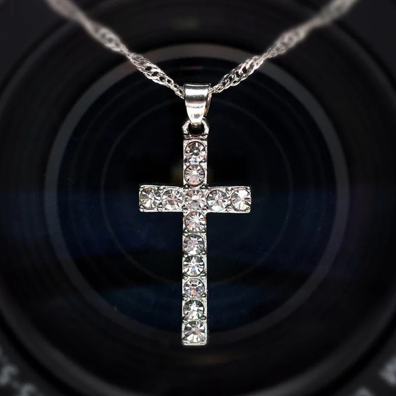 Luxury Classic Cross CZ Pendant Necklace Women’s Wedding Party Clavicle Choker Chain Romantic Valentine’s Day Jewelry Gifts
