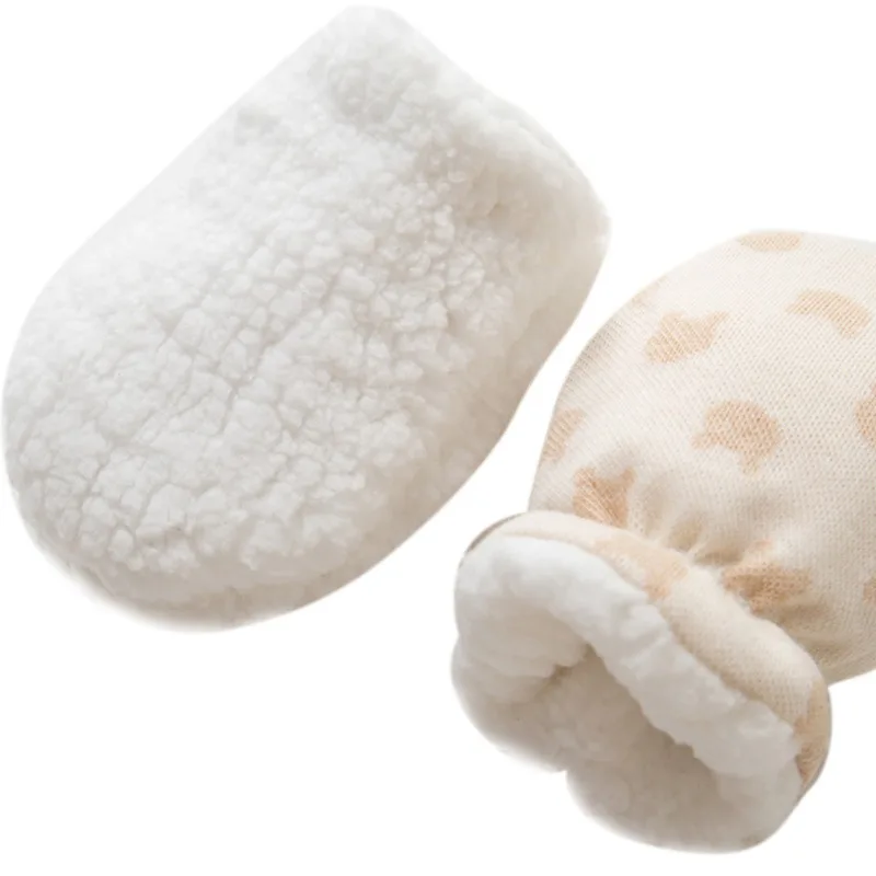 Newborn Gloves Winter Baby Anti-Grab Mittens Full Finger Boys Girls Thicken Warmer Fleece Gloves Toddler Infant Mittens 11*8 CM Children's Finger Toothbrush