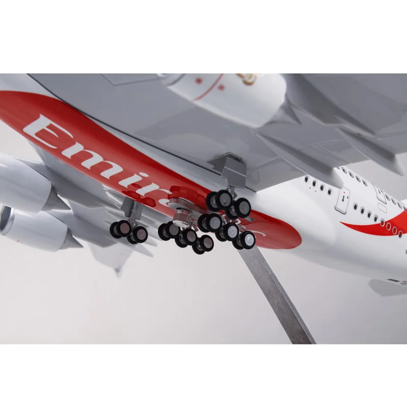 1/160 масштабная модель самолета Airbus EMIRATES A380 авиационная модель светодиодный светильник колесо литая Смола самолет Коллекция игрушек подарок