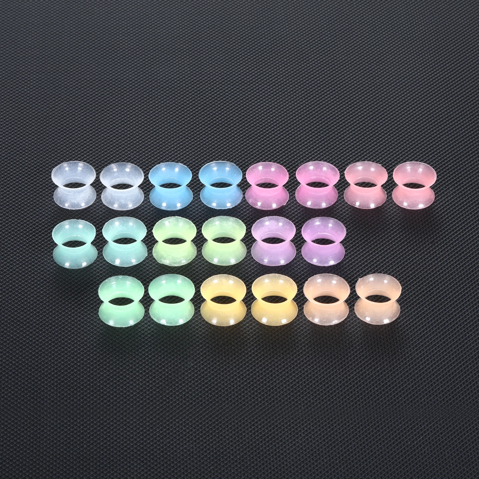 Piercing Jewelry Body Piercing Earrings Ear Piercing Jewelry Body Piercing Jewelry Body Jewelry 20Pcs Mixed Colors Silicone Ear Plugs Tunnels Earlets Glow in the Dark Ear Dilations Stretcher Expander Earring Piercing Gauges