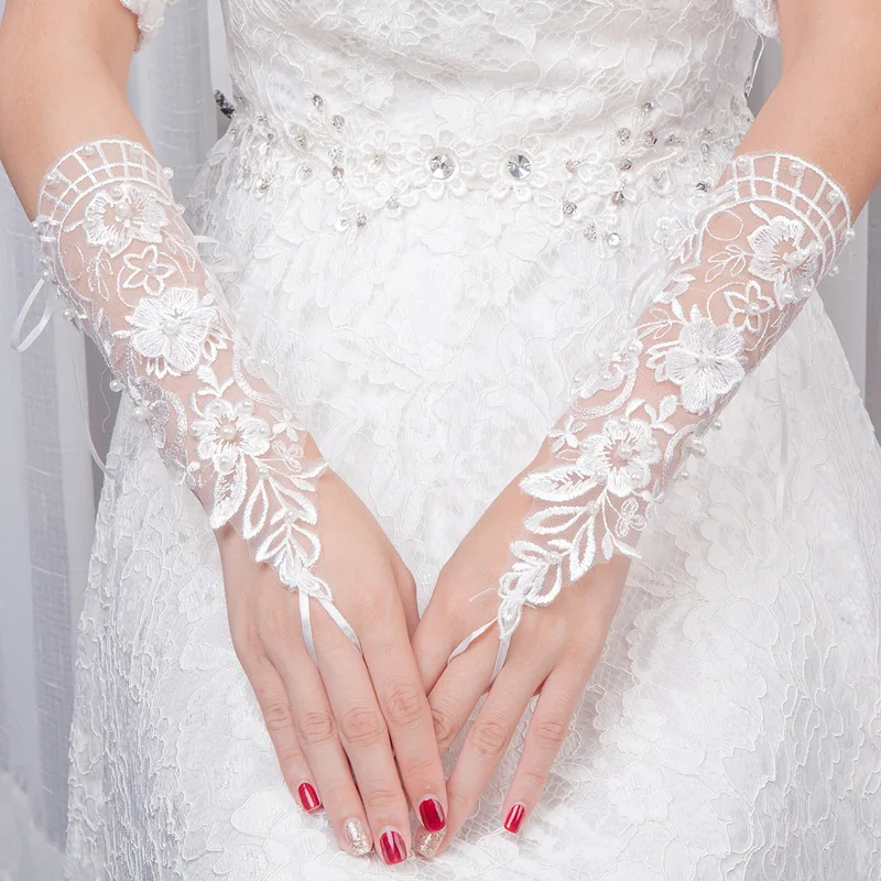 

New Fingerless Beaded Gloves For Wedding White Lace Satin Pearls Gloves Bride Wedding Accessories Cheap Applique Glove For Women
