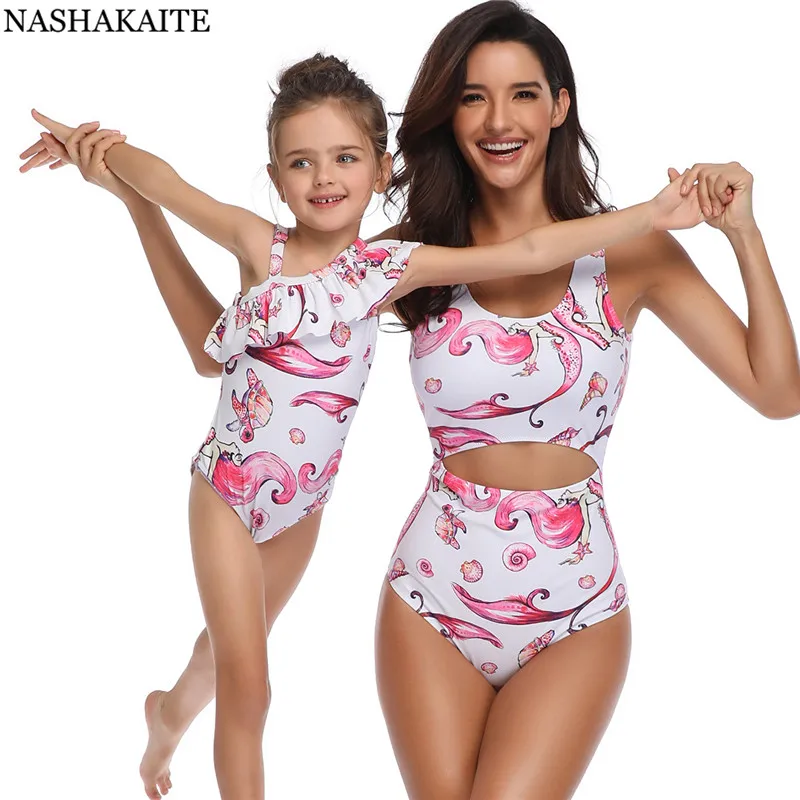 

NASHAKAITE Swimsuit Mother Daughter Mermaid Print Ruffles One Piece Swimsuits Beachwear Beach Mommy and me swimsuit Family Look