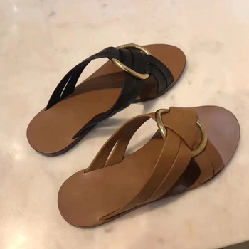 

Lady Flat Slides Chinelo Casual Pantuflas De Mujer Fashion Klapki Damskie Na Lato 2020 Outdoor Summer Slippers Women Beach Shoes