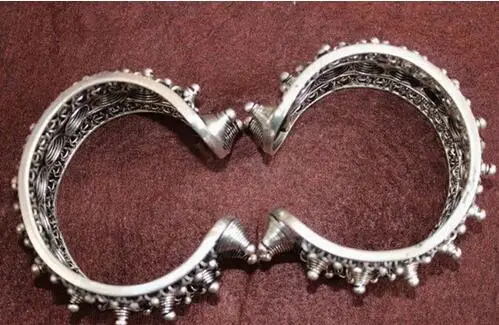 2 PC Features National Handmade Miao Silver Bracelet Style Fine Jewe Noble FREE Quick