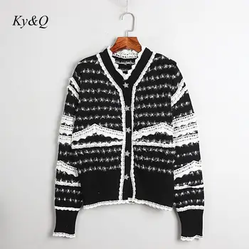 

2020 New French Court Style Round Neck Sweater Cardigan Lace Stitching Five-pointed Star Diamond Button Coat Striped Sweater