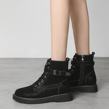 New Buckle Winter Motorcycle Boots Women British Style Ankle Boots Platform Black Comfortable and Soft Big Size