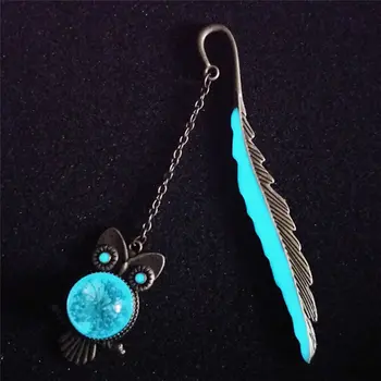 

1Pcs Luminous Bookmarks Feather Owl Shape Bookmarks Glow In The Dark Label Creative Gift For Friends School Stationery Supplies