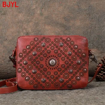 

New niche vintage leatehr women shoulder messenger bag genuine leather small crossbody bag rivet decoration leather bags ladies