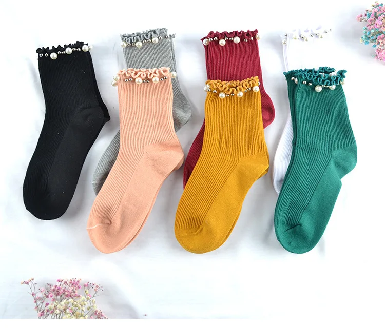 

Fashion socks with pearls frilly Solid Color Breathable Ankle Socks Cotton Cute Personalized Trend Creative Japanese Socks Woman