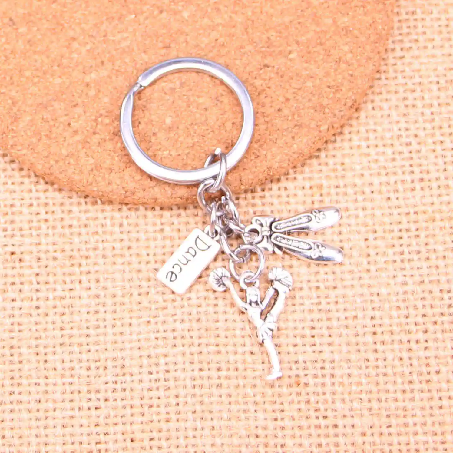 

Fashion Dancer Key Chain with dance shoes pendant key ring dance Tag charms keychain jewelry