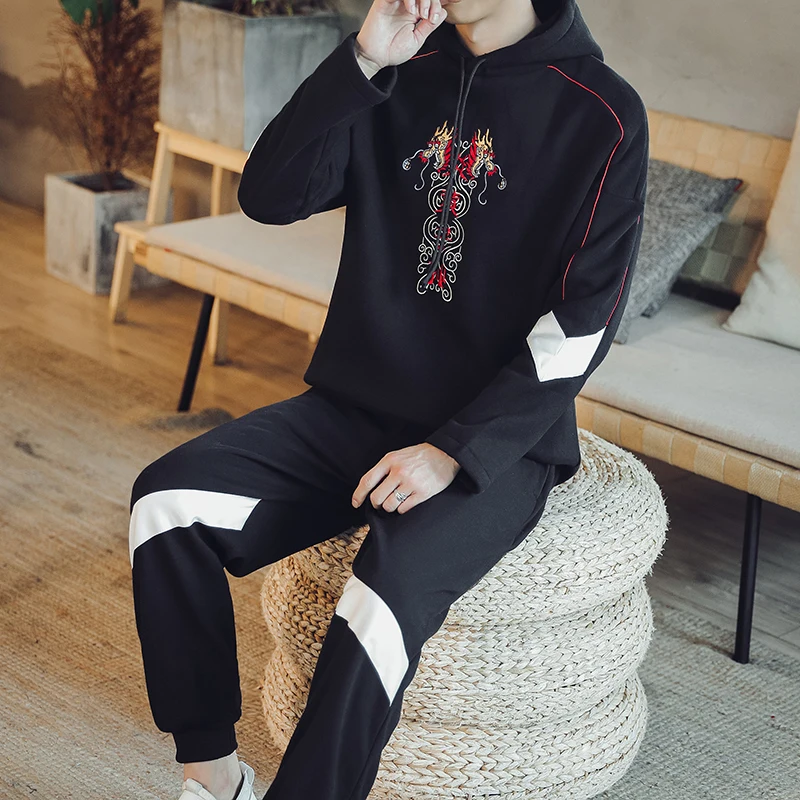 

Retro Chinese style autumn hooded Wei Yi Wei pants two-piece large size loose Chinese embroidery sports suit