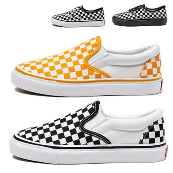 

Men and women shoes canvas shoes men 2019 new casual shoes male Korean version of the couple wild shoes